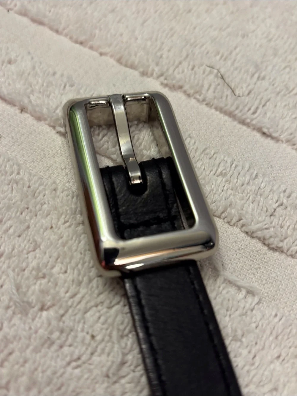 Classic  Vintage Black Leather Women’s Belt with Silver Buckle and Squares SZ 37